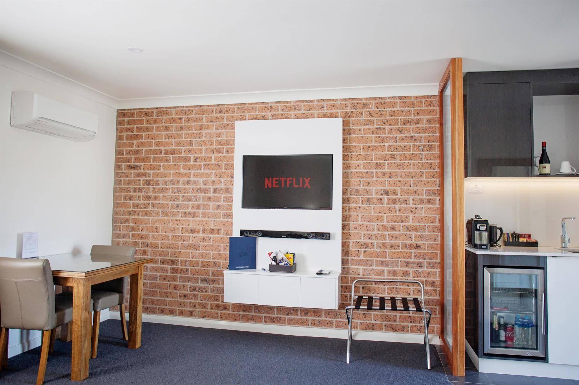 Bluegum Dubbo (Adults Only) Motel Dış mekan fotoğraf