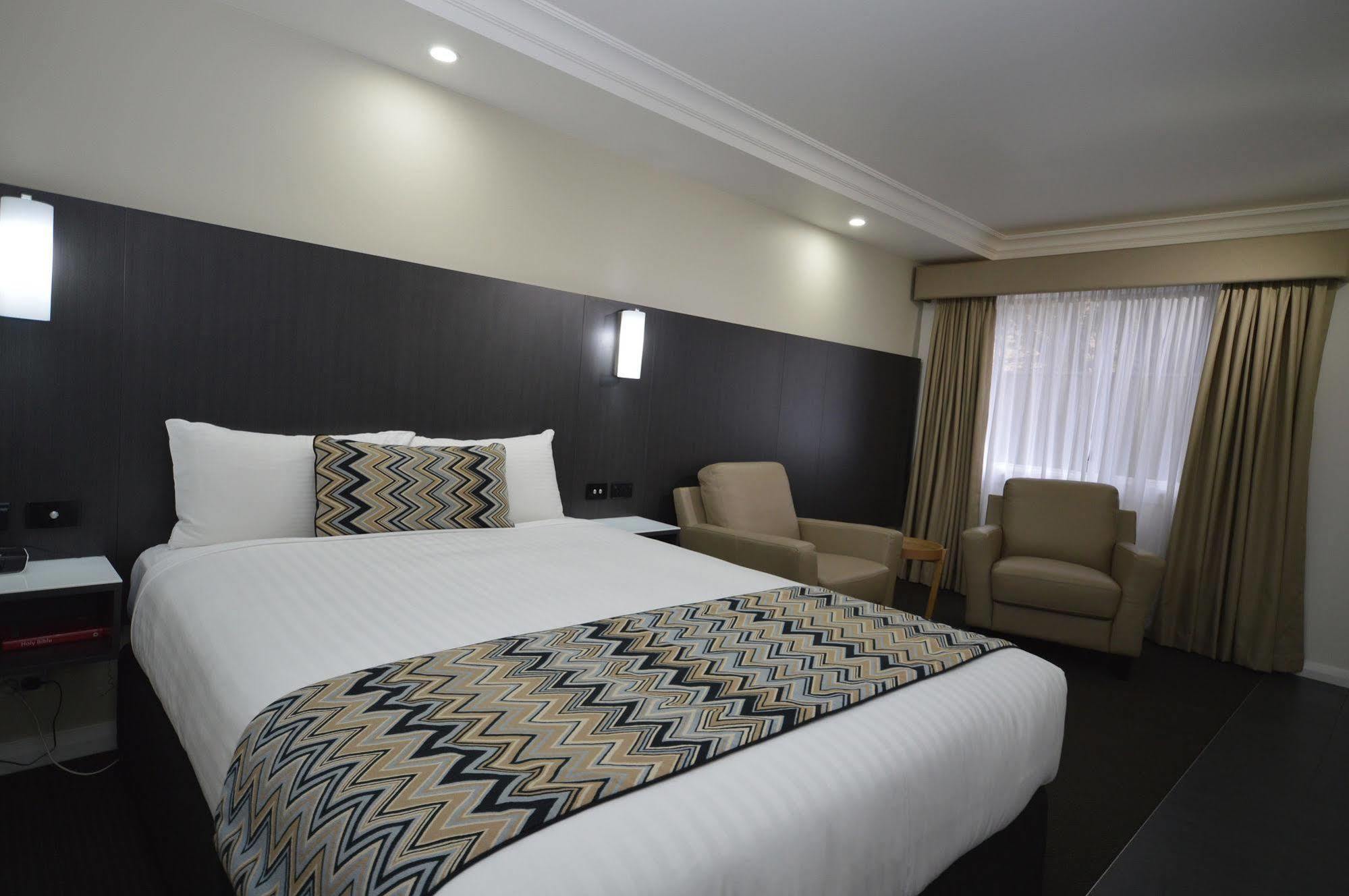 Bluegum Dubbo (Adults Only) Motel Dış mekan fotoğraf